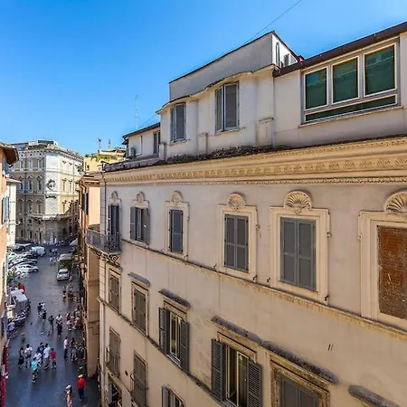 Piazza Navona Historical Palace Apartmán *